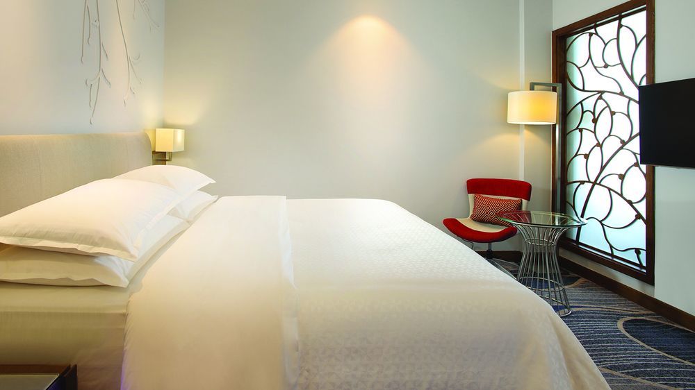 Four Points By Sheraton Manado Exterior photo
